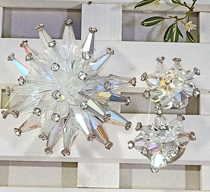 Vintage pin set, Aurora Borealis spikes with rhinestones